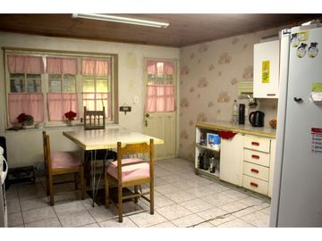 Arayabroker vende preciosa Parcela con casa en Parral