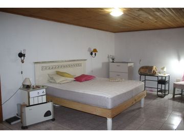 Arayabroker vende preciosa Parcela con casa en Parral