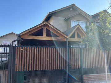 Venta hermosa casa remodelada en San Bernardo