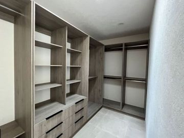CASA NUEVA EN VENTA FRACC. CAÑADAS DEL BOSQUE, MORELIA, COTO PRIVADO. ZONA HOSPI