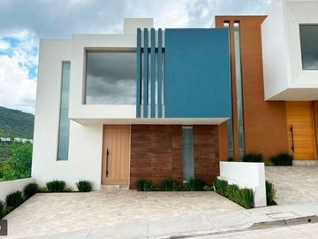 CASA NUEVA EN VENTA FRACC. CAÑADAS DEL BOSQUE, MORELIA, COTO PRIVADO. ZONA HOSPI