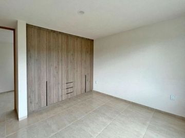 CASA NUEVA EN VENTA FRACC. CAÑADAS DEL BOSQUE, MORELIA, COTO PRIVADO. ZONA HOSPI