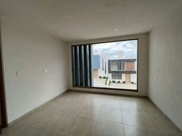 CASA NUEVA EN VENTA FRACC. CAÑADAS DEL BOSQUE, MORELIA, COTO PRIVADO. ZONA HOSPI