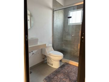 Inversion Garantizada, Casa con habitación en Planta Baja a la Venta