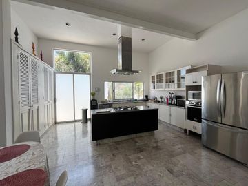 ubicación envidiable, gran casa para entrega inmediata (4 habits)