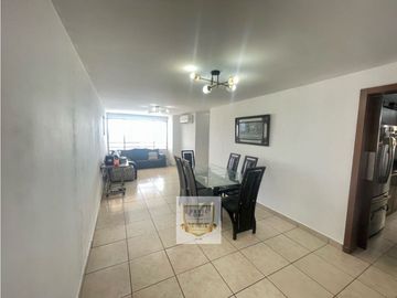 SE VENDE APARTAMENTO EN HATO PINTADO