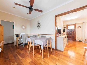 VENTA CASA 3 AMBIENTES EN FLORIDA