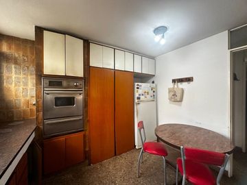 Casas en venta La Plata de 3 dormitorios y cochera