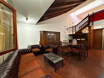 Casas en venta La Plata de 3 dormitorios y cochera