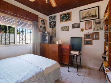 VENTA CASA 3AMB CON JARDIN EL TALAR