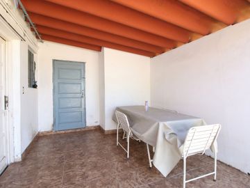 VENTA CASA 3AMB CON JARDIN EL TALAR