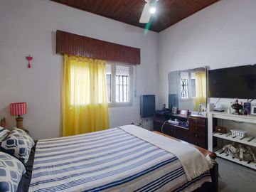 VENTA CASA 3AMB CON JARDIN EL TALAR