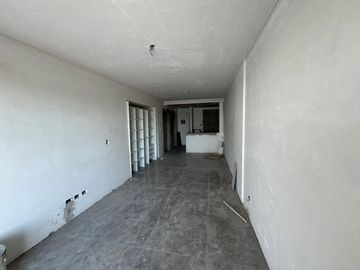VENTA. 2 AMBIENTES. A ESTRENAR. LINIERS. CABA.