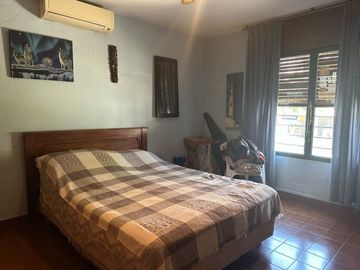 Enorme Casa de 4 dor. y pileta en San Salvador