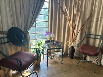 Enorme Casa de 4 dor. y pileta en San Salvador