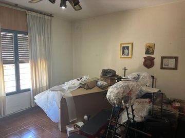 Enorme Casa de 4 dor. y pileta en San Salvador
