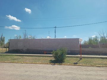 LOTE EN EL CARRIZAL CON CONTRUCCION A REFORMAR