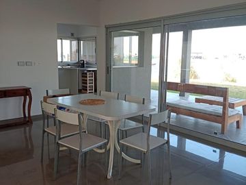 Casa en  Barrio San Sebastián a7 NO ESCRITURADA MB