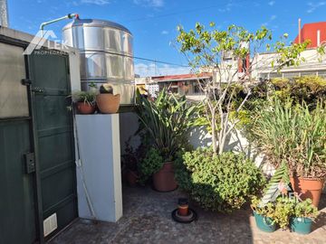 INCREIBLE CASA ART DECO TOTALMENTE RECICLADA A NUEVO! APTO CREDITO!