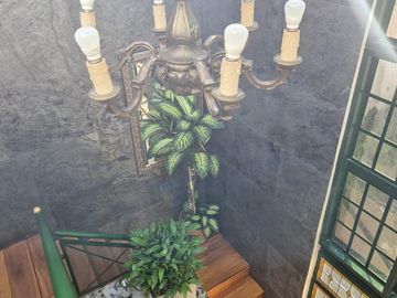INCREIBLE CASA ART DECO TOTALMENTE RECICLADA A NUEVO! APTO CREDITO!