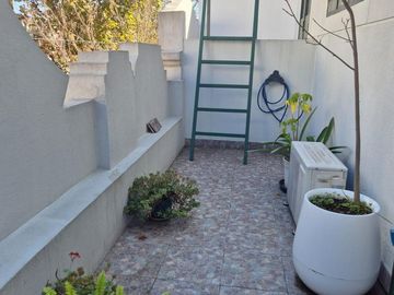 INCREIBLE CASA ART DECO TOTALMENTE RECICLADA A NUEVO! APTO CREDITO!