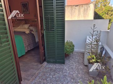 INCREIBLE CASA ART DECO TOTALMENTE RECICLADA A NUEVO! APTO CREDITO!