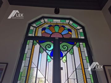 INCREIBLE CASA ART DECO TOTALMENTE RECICLADA A NUEVO! APTO CREDITO!