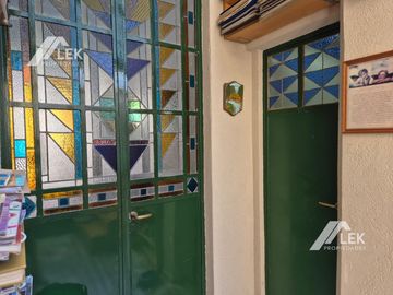 INCREIBLE CASA ART DECO TOTALMENTE RECICLADA A NUEVO! APTO CREDITO!