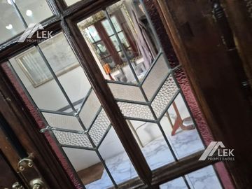 INCREIBLE CASA ART DECO TOTALMENTE RECICLADA A NUEVO! APTO CREDITO!