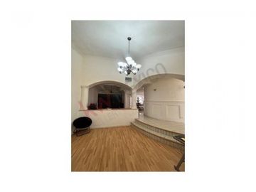 VENTA RESIDENCIA ESTILO CLASICO