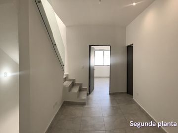 RENTA Casa en Residencial Alina, zona Carretera Nacional,  Monterrey