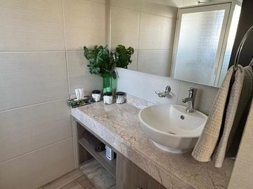 Buen Precio! Casa Remodelada de 2 dormitorios en venta en Playa del Carmen