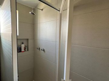 Buen Precio! Casa Remodelada de 2 dormitorios en venta en Playa del Carmen