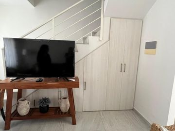 Buen Precio! Casa Remodelada de 2 dormitorios en venta en Playa del Carmen