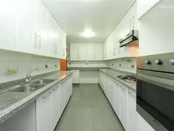 Departamento en Venta en El Golf