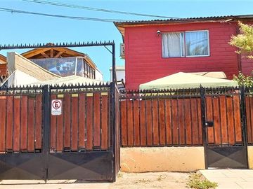 Casa en Venta en Avenida La Estrella 344