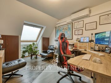 Venta de Hermosa Propiedad dentro de seguro condominio en Peñalolen