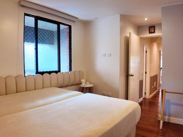 Flat en venta en 1er piso con cochera