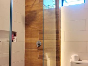 Flat en venta en 1er piso con cochera