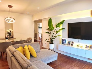 Flat en venta en 1er piso con cochera