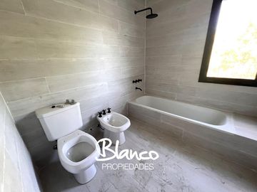 Casa en Venta en Haras Santa Maria, Escobar, G.B.A. Zona Norte, Argentina