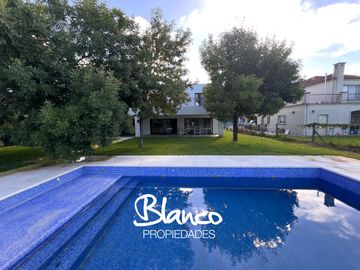 Casa en Venta en Haras Santa Maria, Escobar, G.B.A. Zona Norte, Argentina