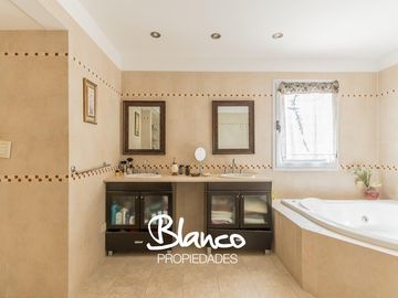 Casa en Venta en Septiembre, Escobar, G.B.A. Zona Norte, Argentina