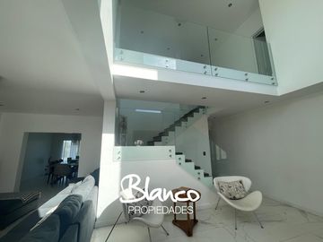 Casa en Venta en Haras Santa Maria, Escobar, G.B.A. Zona Norte, Argentina