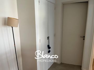 Departamento en Venta en Jardines de San Isidro, San Isidro, G.B.A. Zona Norte, Argentina