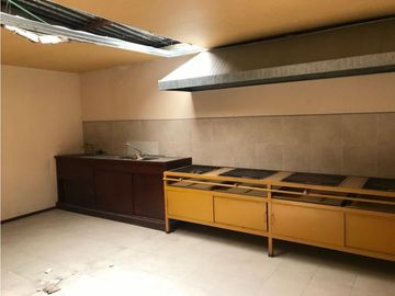 Venta de Propiedad con salón de eventos en Pachuquilla