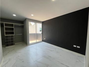 Casa En Venta Con Recamara En Planta Baja En Arboreto