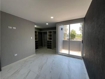 Casa En Venta Con Recamara En Planta Baja En Arboreto