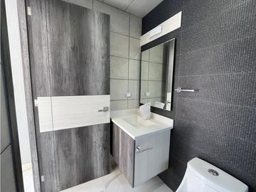 Casa En Venta Con Recamara En Planta Baja En Arboreto