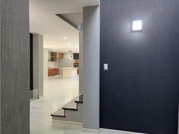 Casa En Venta Con Recamara En Planta Baja En Arboreto